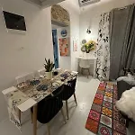 Tinos Inn Apartment Appartamento *
