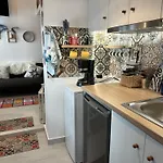 Appartamento Tinos Inn Apartment *