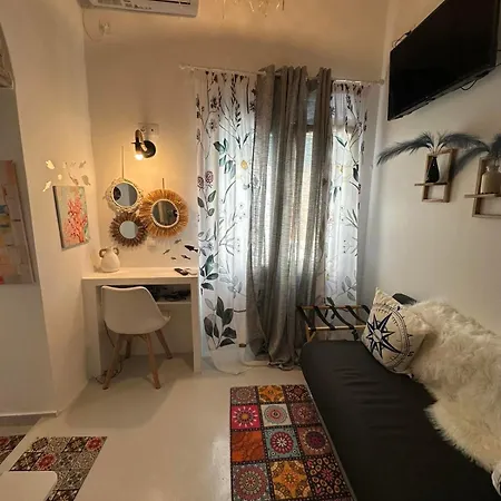 Tinos Inn Apartment Appartamento Tínos