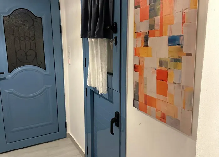 Tinos Inn Apartment Apartament *