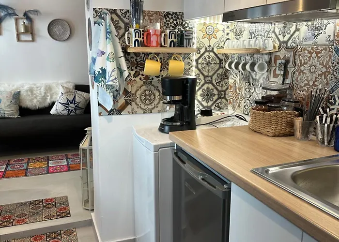 Apartament Tinos Inn Apartment *